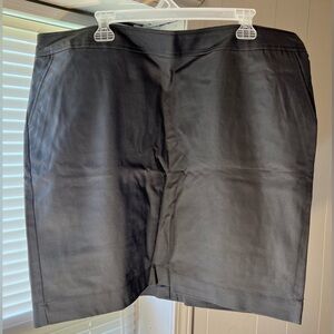 Merona Stretchy Knee-Length Pencil Skirt NWT Gray Size 18 Has Pockets